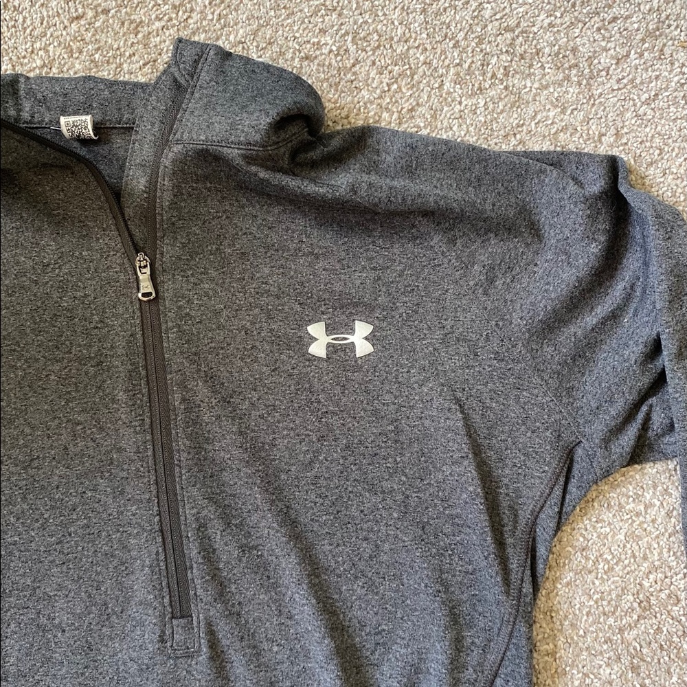 UNDER ARMOUR — Dryfit long-sleeve half zip